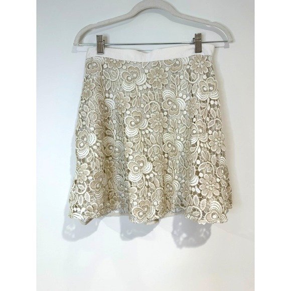Club Monaco Dresses & Skirts - Club Monaco Floral A-line Mini Skirt Ivory and Gold Lace Size 6